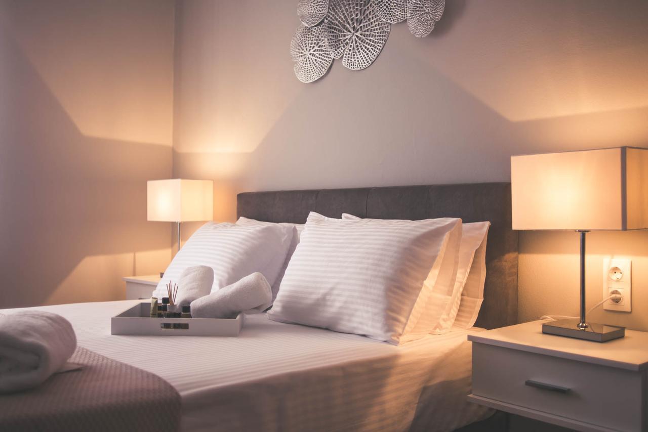 Teatro Deluxe Rooms Kato Rodini Екстериор снимка